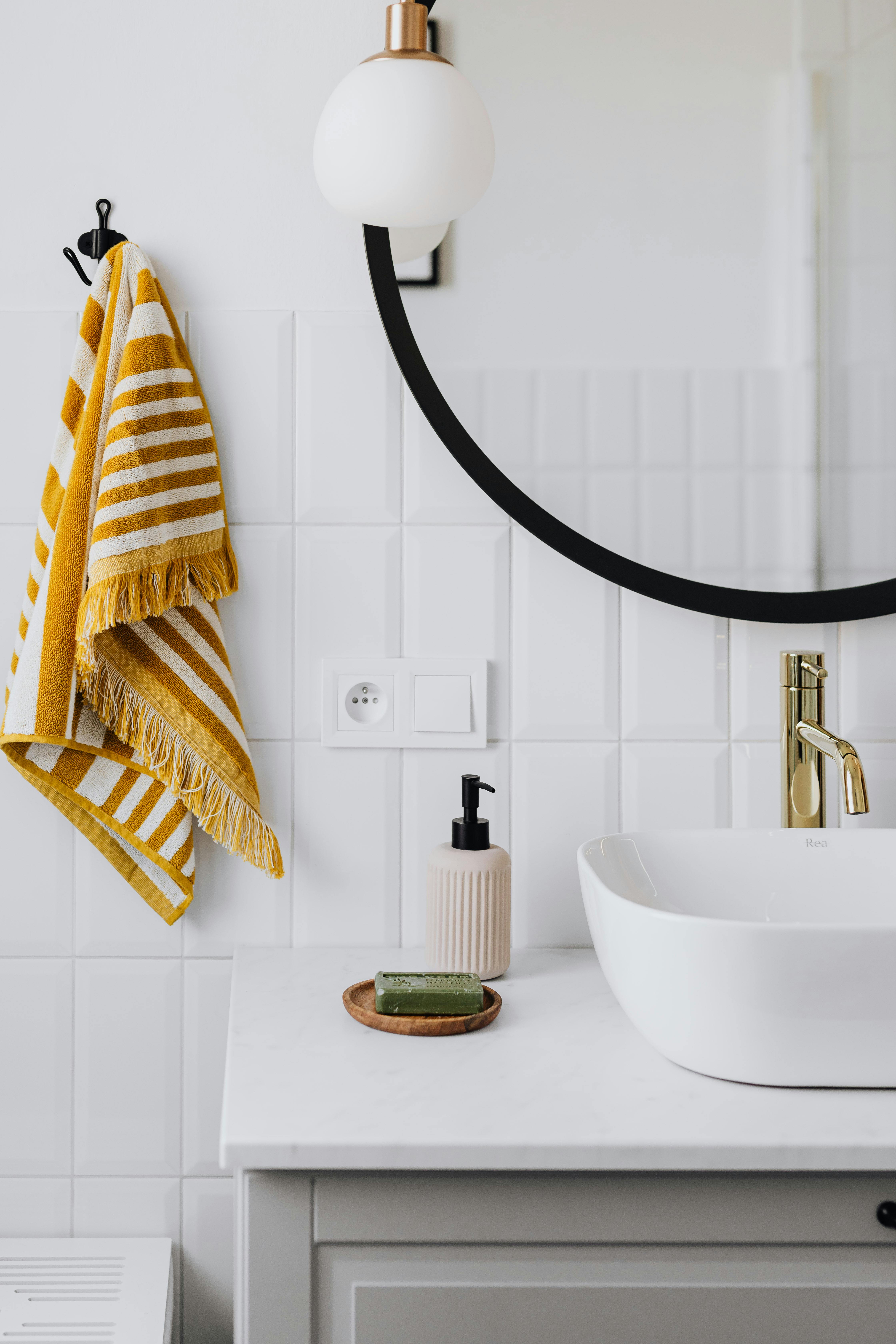 Bathroom accessories